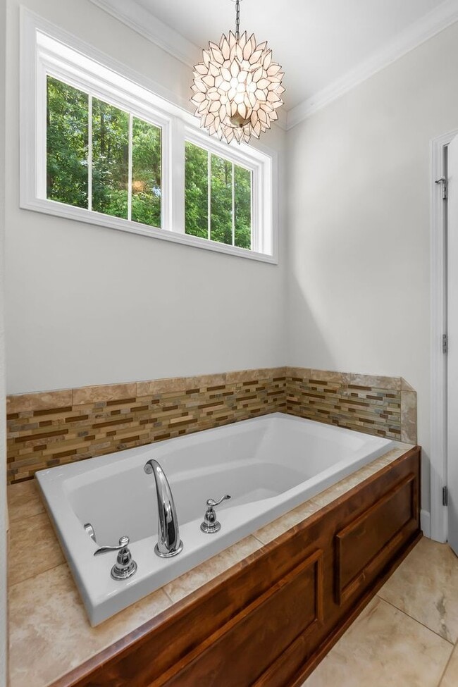 Building Photo - Beautiful Home in Walden Park