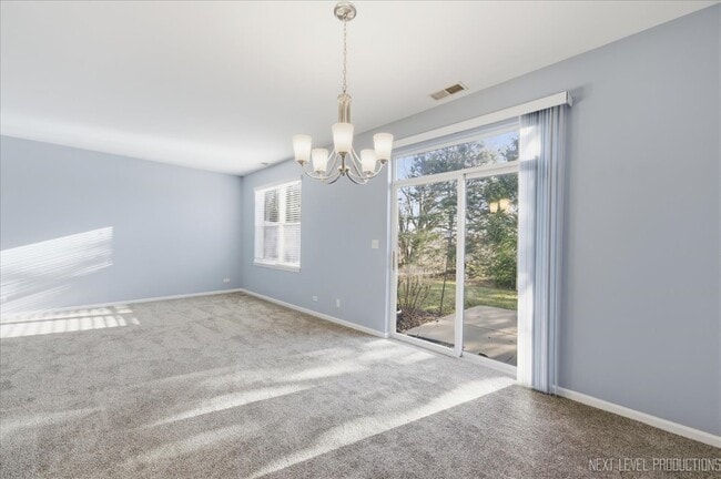 Building Photo - 472 Majestic Ln