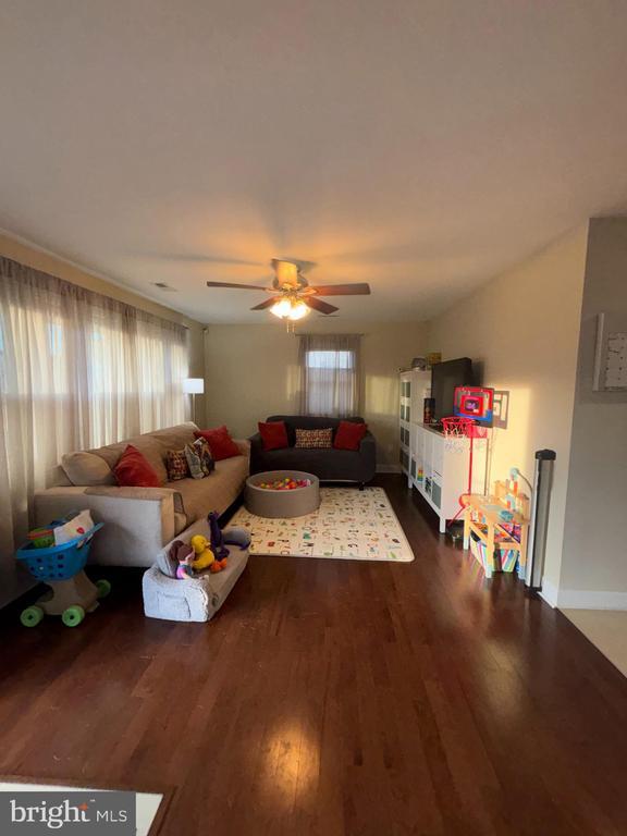 Building Photo - 2909 Crafton Dr