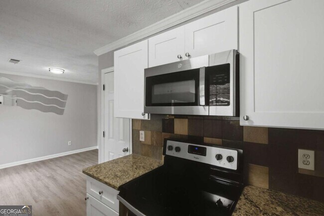 Building Photo - 218 Mill Creek Pl