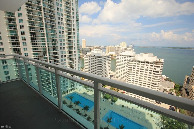 Building Photo - 1 br, 1 bath Condo - 951 Brickell Ave Apt ...