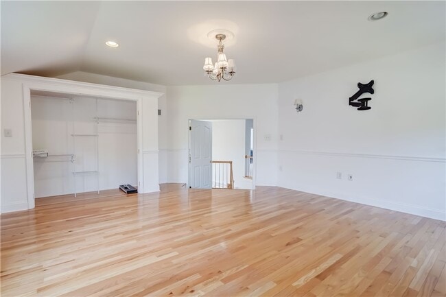 Building Photo - 83 Angels Path