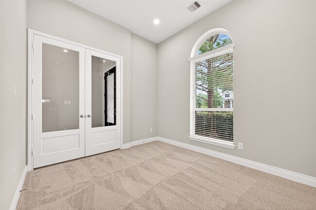 Building Photo - 27128 Allenby Park Dr