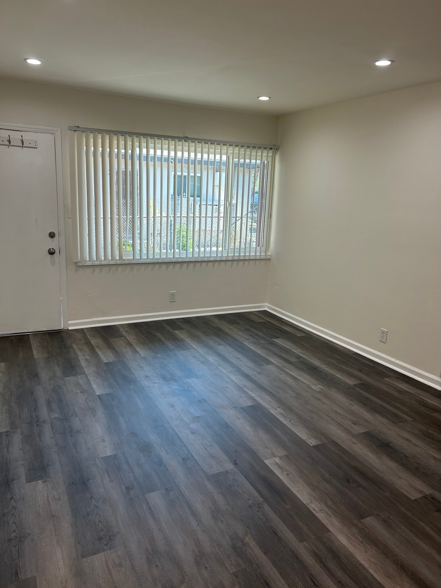 Building Photo - 6859 Coldwater Canyon Ave