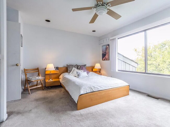 Building Photo - 9663 Harbour Cove Ct