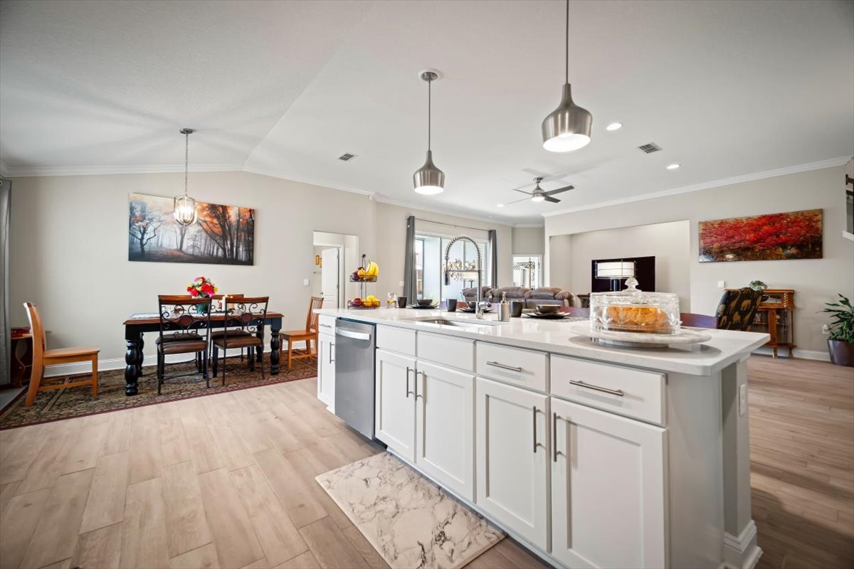 Building Photo - 2941 Oak Stream Dr