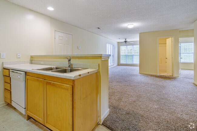 3BR, 2BA - 1,080SF Kitchen - Elevation Station at Howard