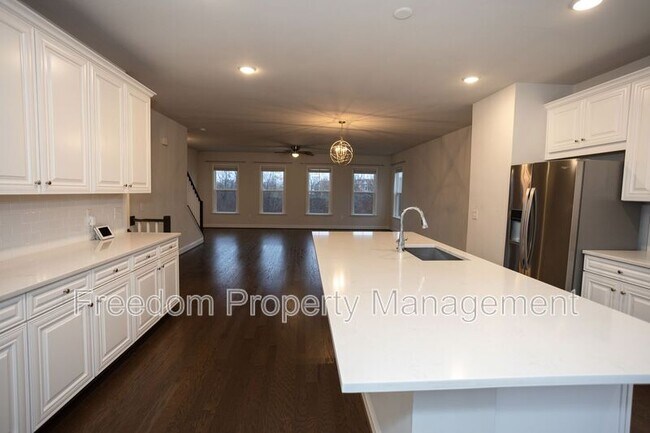 Building Photo - 17137 Branched Oak Rd