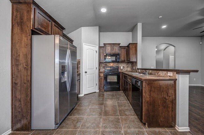 Building Photo - 18208 Scarborough Dr