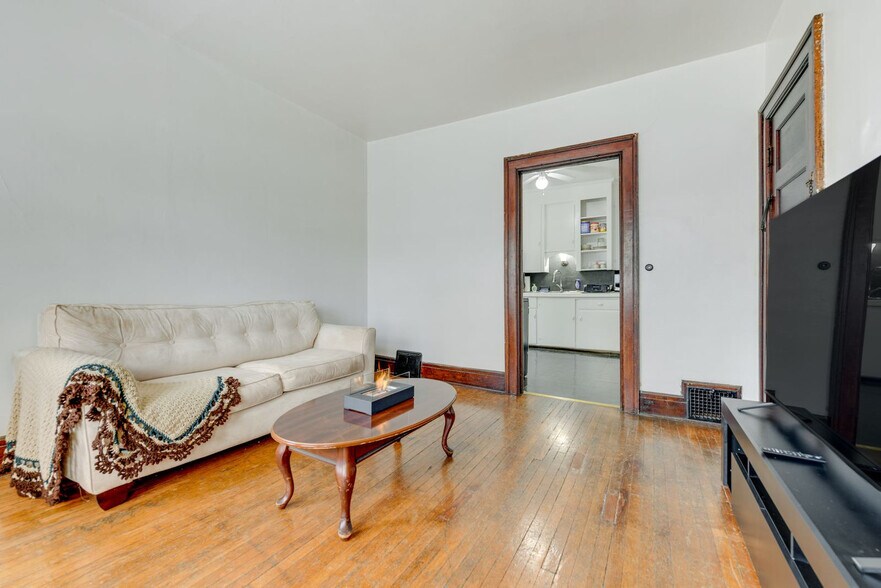 Building Photo - 501 Massachusetts Ave