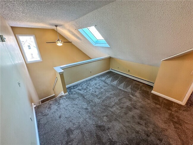 Building Photo - 113 Comfort St