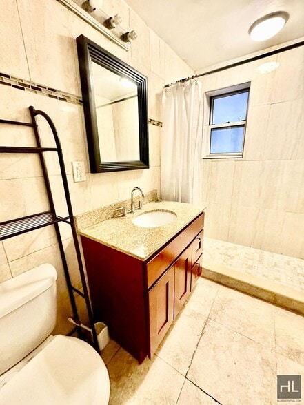 Building Photo - 23 STREET