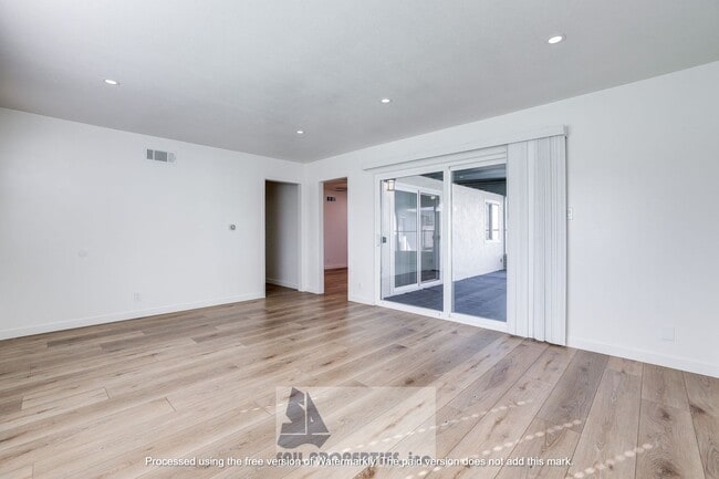 Building Photo - Welcome to this stunning 4-bedroom, 3-bathroom home located in Westminster