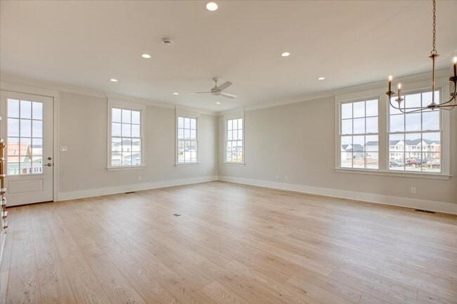 Building Photo - Brand New Construction Townhome in Norton Commons