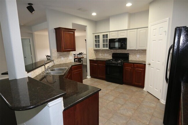 Building Photo - 21611 Mt Elbrus Way