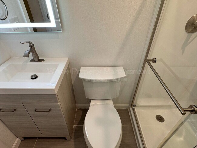 Building Photo - 6771 Larsh Dr