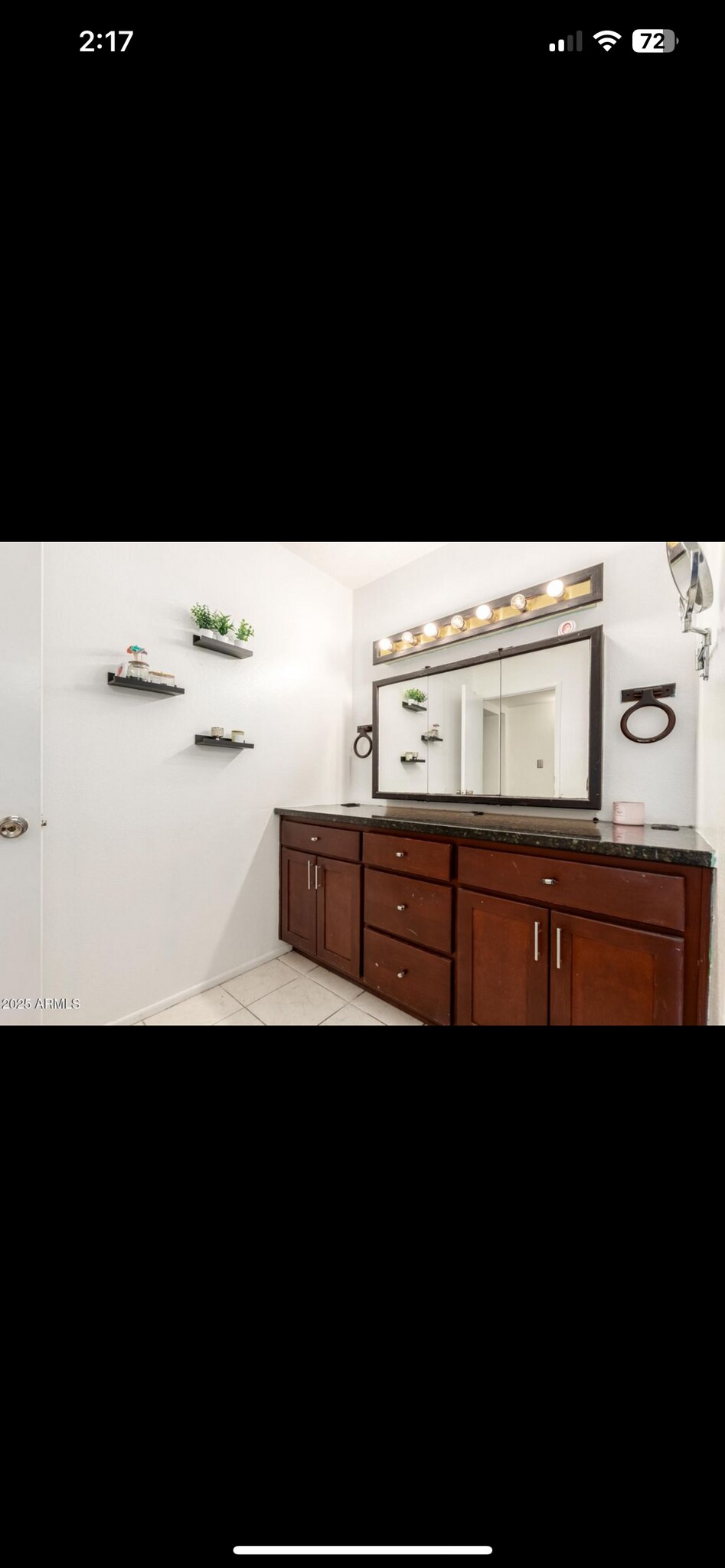 Building Photo - 6426 W Lamar Rd