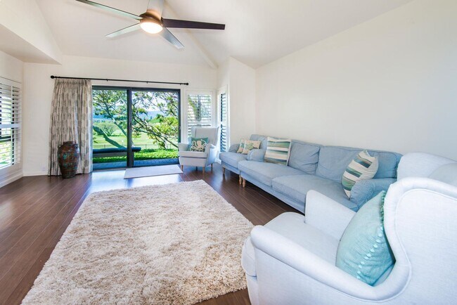 Building Photo - Bluestone - Furnished 3BR/3BA
