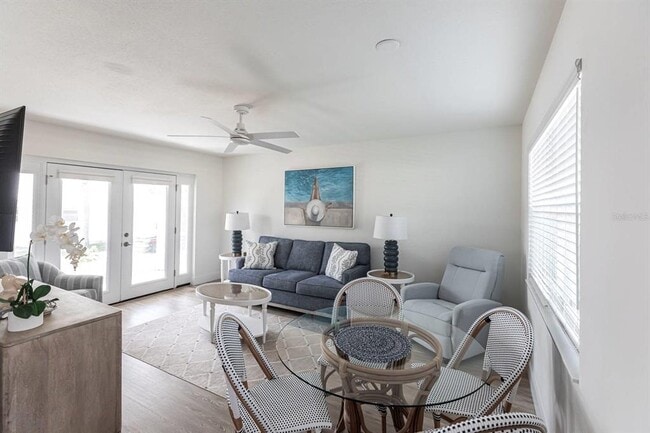 Building Photo - 6020 Midnight Pass Rd