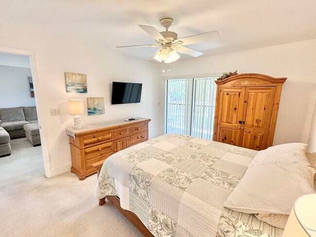 Building Photo - ** ABBEY AT BERKSHIRE VILLAGE ** 2 BED / 2...