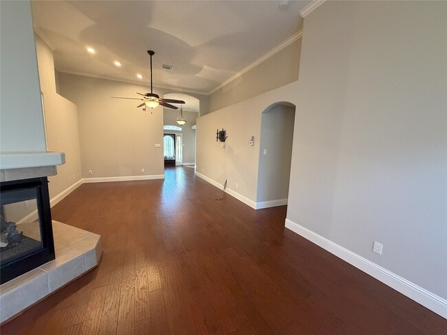 Building Photo - 13706 Naples Park Ln