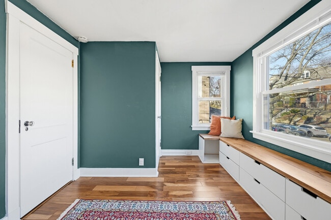 Building Photo - 1424 Macon Ave