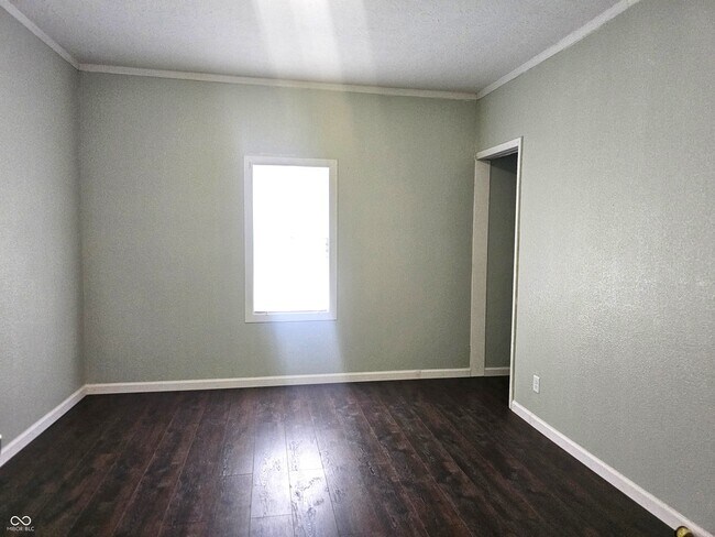 Building Photo - 2530 Lincoln St