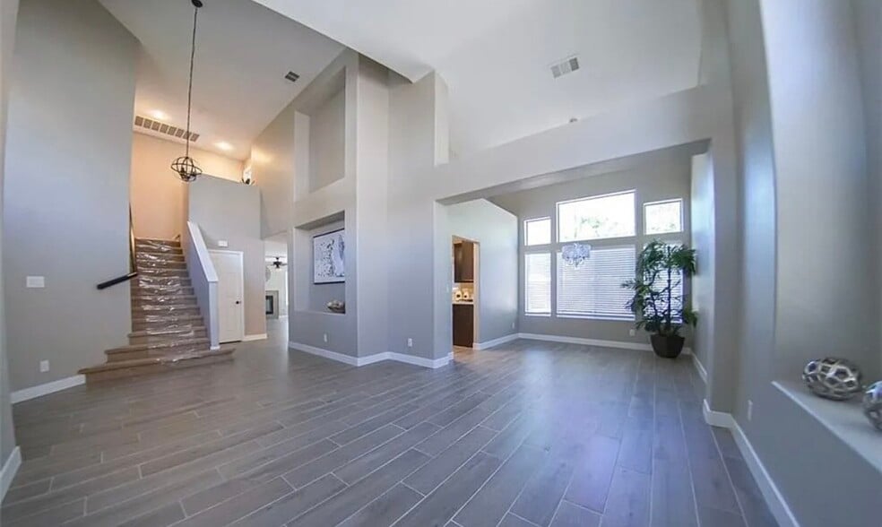 Building Photo - 4619 Startrain Dr