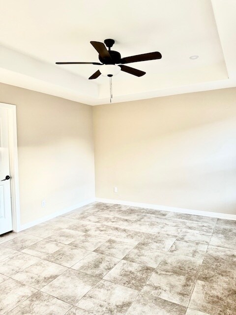 Building Photo - 2017 Treasure Oaks Dr