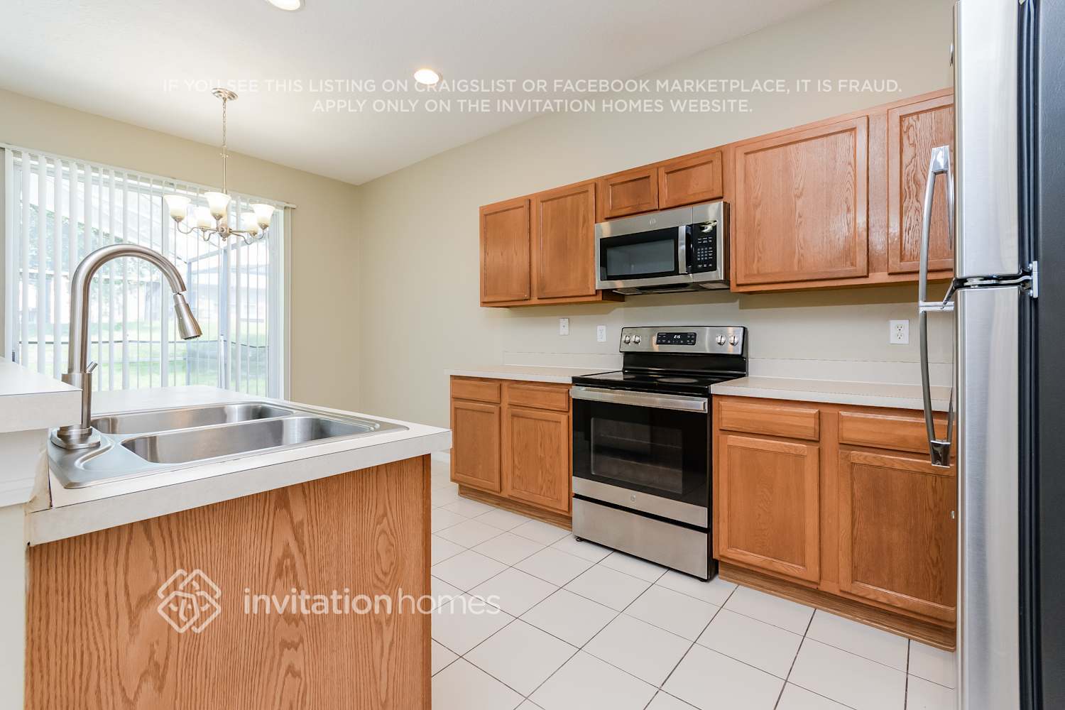 Building Photo - 240 Andover Dr