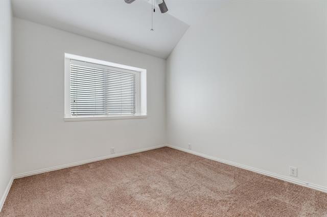 Building Photo - 2472 Deerwood Dr