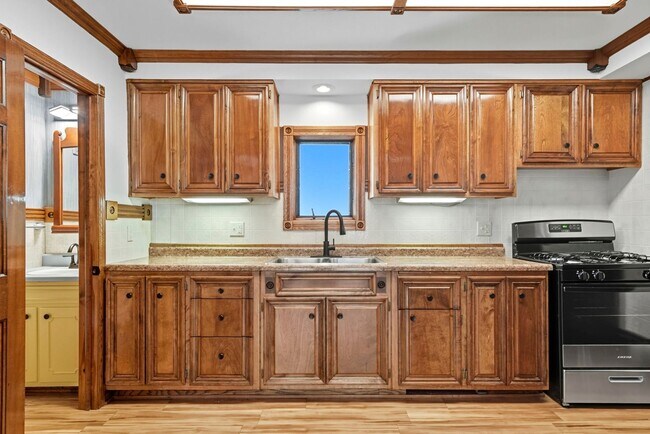 Building Photo - NEW LISTING! Spacious 3-Bedroom Home with ...