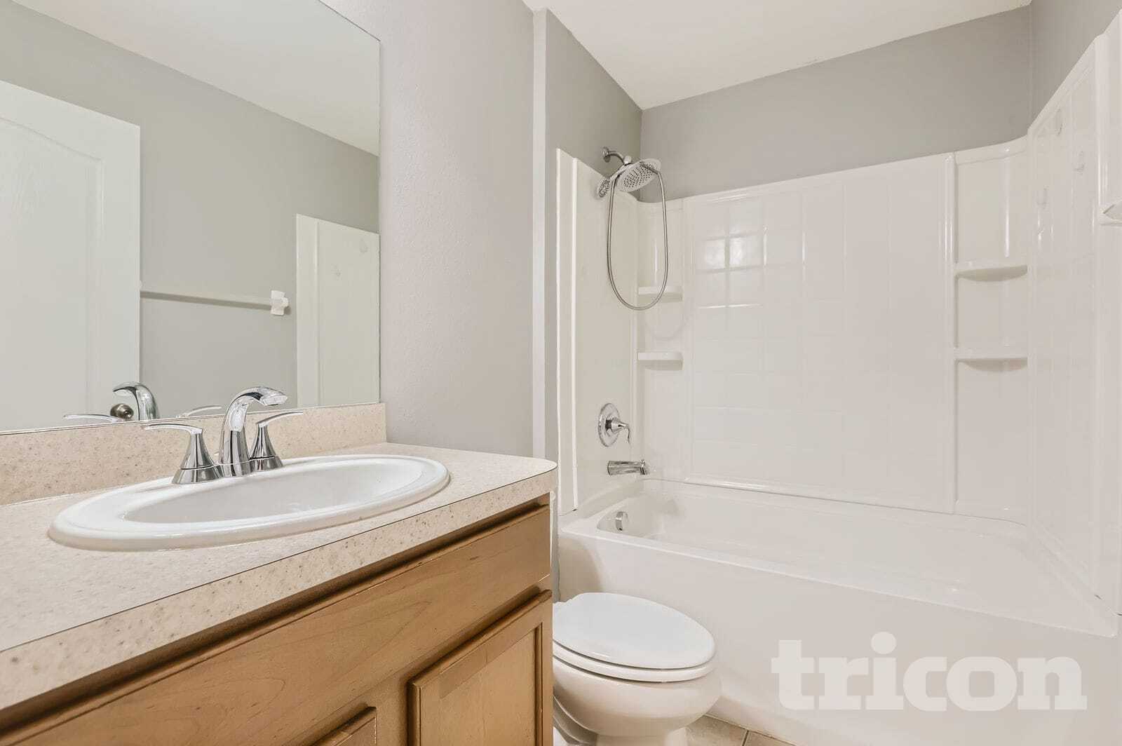 Building Photo - 364 Winthrop Dr