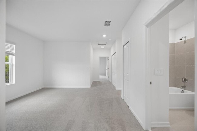 Building Photo - 3091 Chromatic St