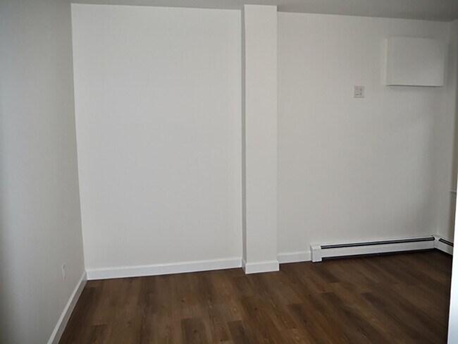 Building Photo - 410 Morningside Ave