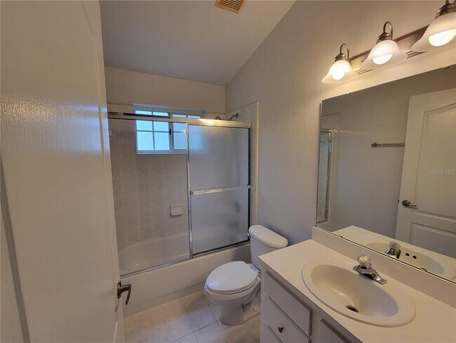 Building Photo - 6416 NW 36th Ter