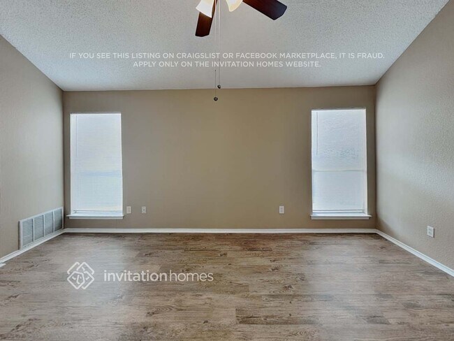 Building Photo - 3823 Branch Hollow Cir