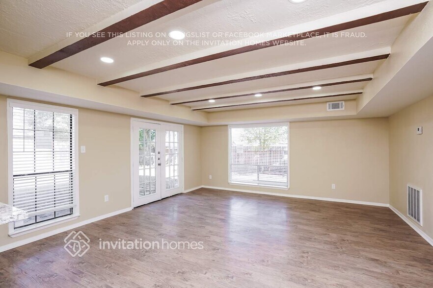 Building Photo - 4402 Dawn Creek Ln