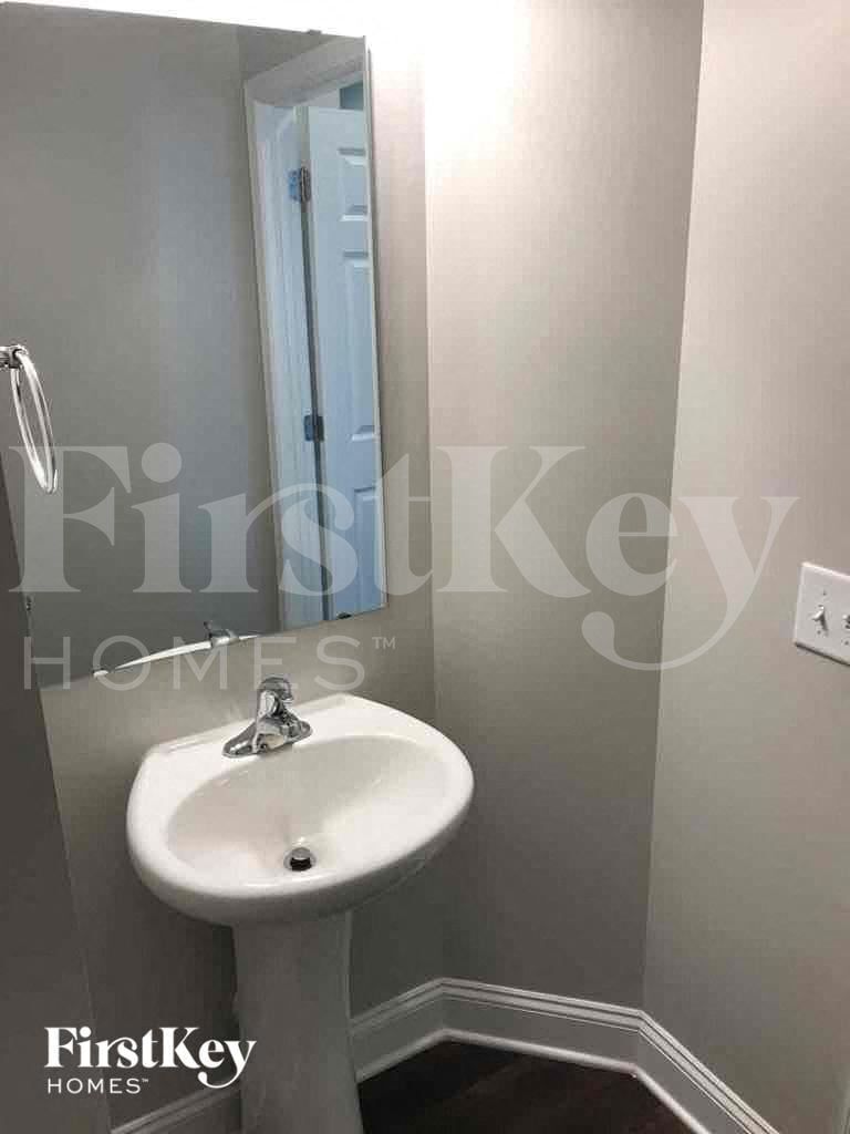 Building Photo - 4908 Wilcrest Ct