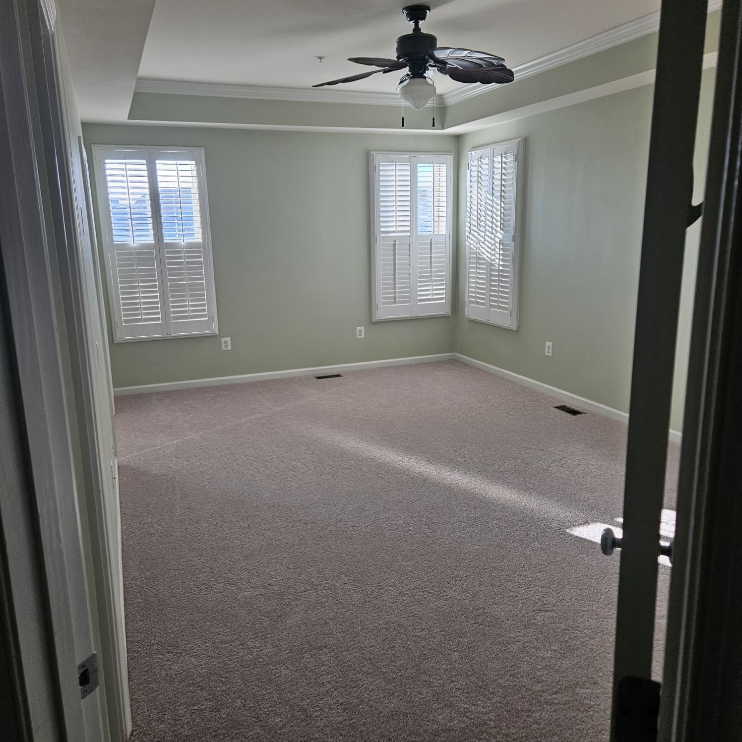 master bedroom - 4380 Shamrock Dr