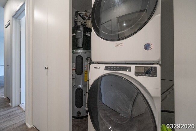 Building Photo - $3,500 / 3br - 1225ft2 - Modern New Build 3BR/2BA/2PKG immaculate unit in Nahele at Ho'opili