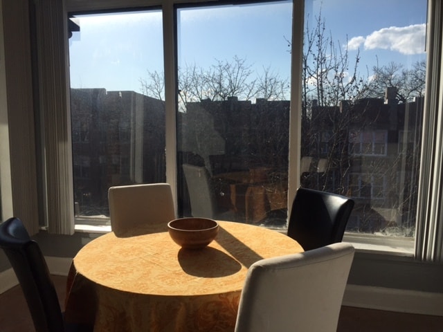 Primary Photo - 5129 S Ingleside Ave