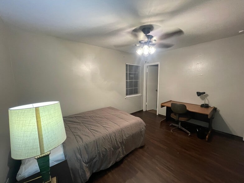 Building Photo - 3817 Titan Trl