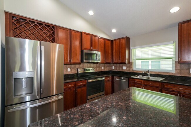 Building Photo - 3752 Olde Lanark Dr