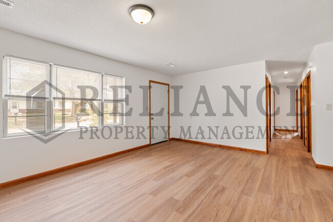 Building Photo - 4263 Cumberland St