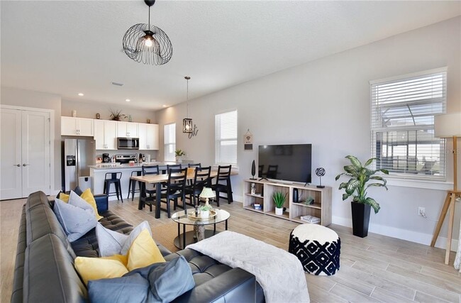 Building Photo - 1101 Arisha Dr