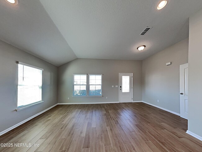 Building Photo - 12601 Itani Ct