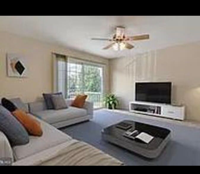 Building Photo - 312B Willow Turn