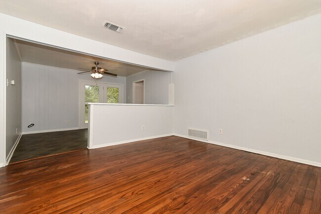 Building Photo - 6508 Finch-House