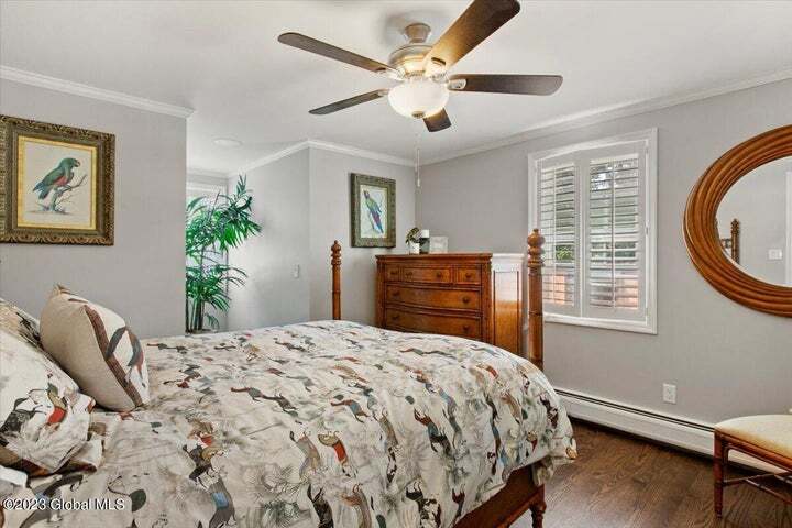 Building Photo - 1 Patricia Ln